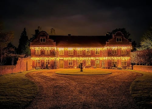 Saling Hall ready for the family Christmas